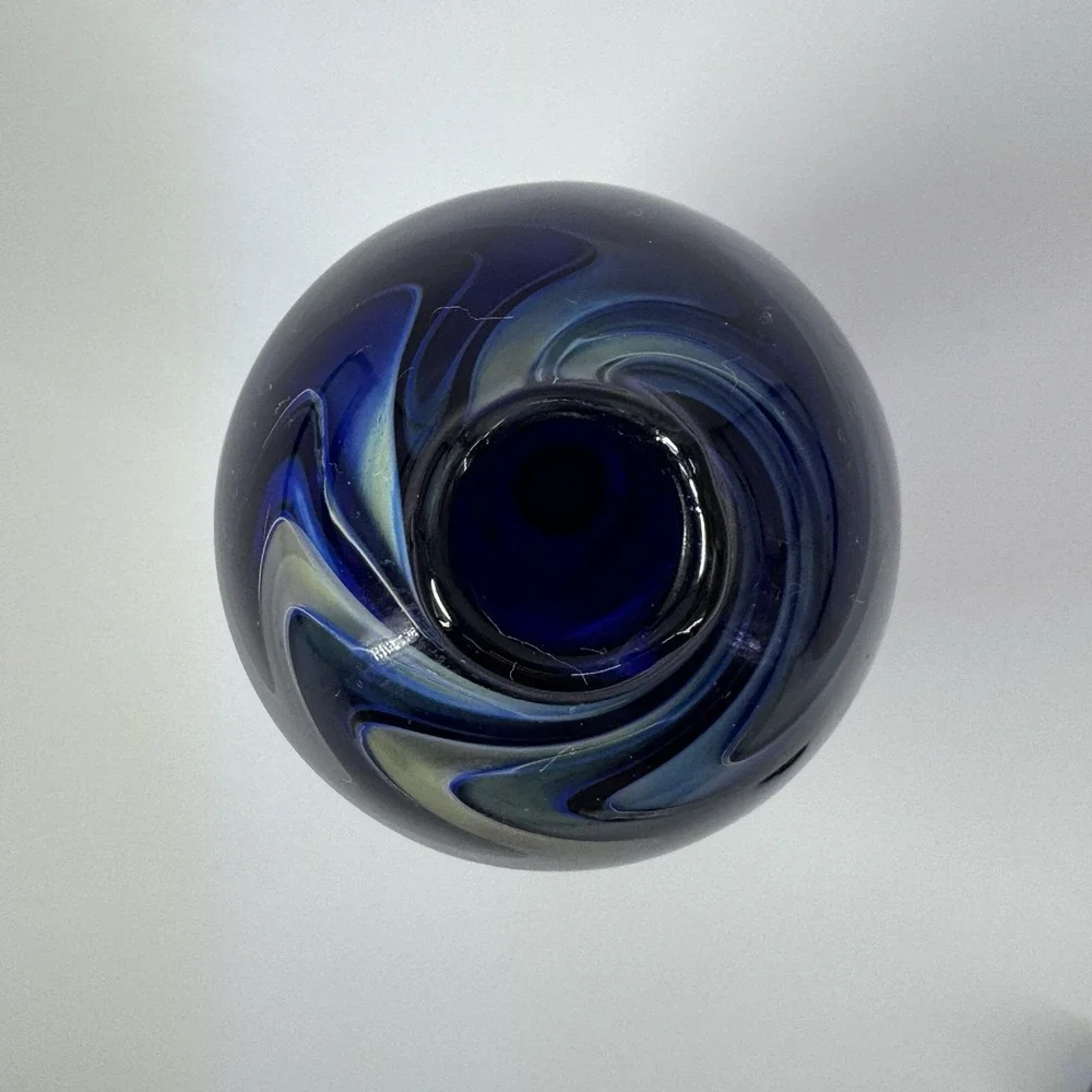 N/A stunning cobalt